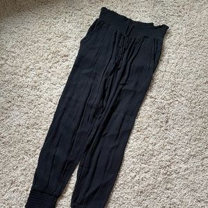 Aerie flow joggers